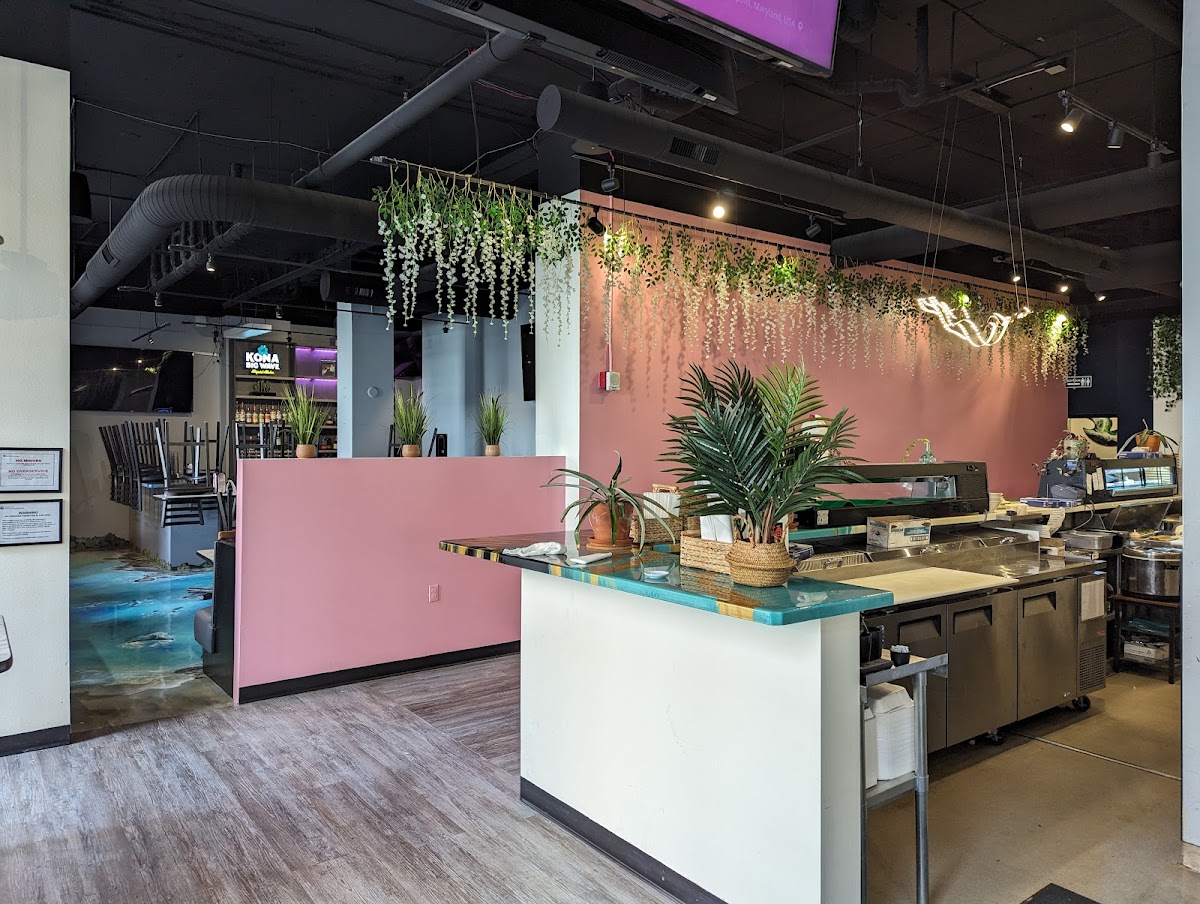 Wave Sushi Island Grill